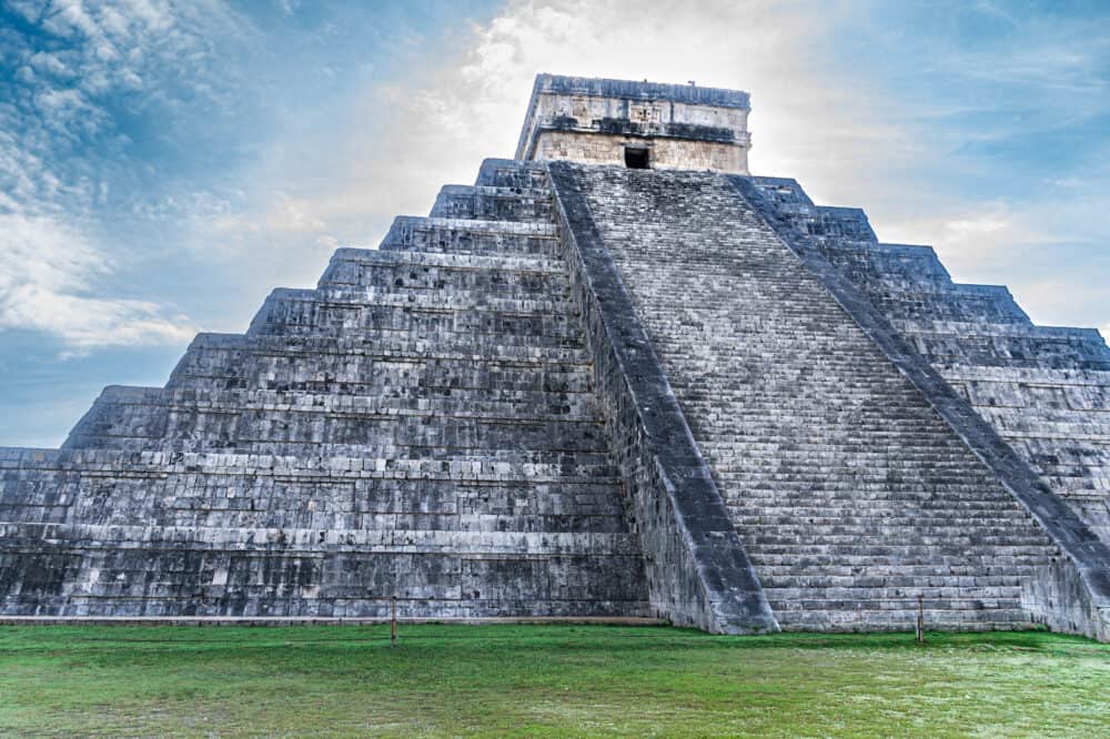 chichen-itza